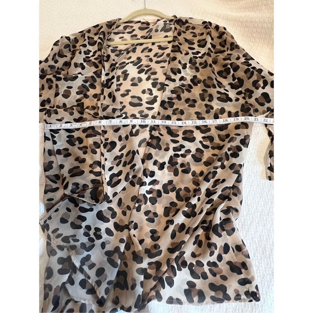 New Let Them Eat Cake Leopard Print Kimono Wrap Coverup - Picture 7 of 8